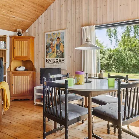 Three-bedroom In Vakantiehuis Nakskov