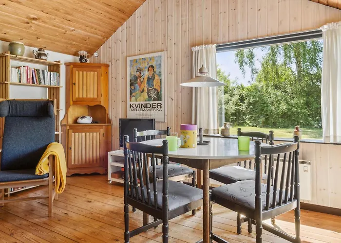 Three-bedroom In Vakantiehuis Nakskov